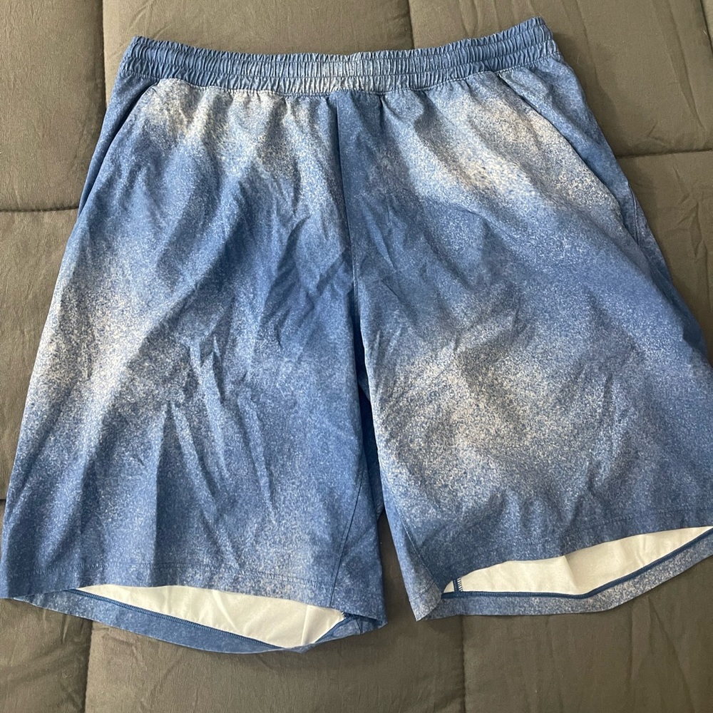 7 inch with liner lululemon pace breaker shorts